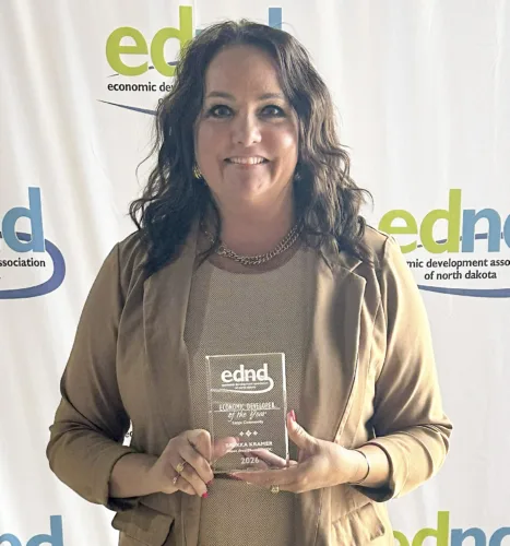 MACEDC president receives recognition